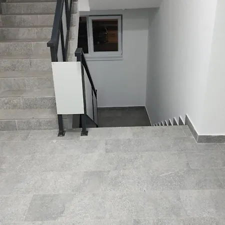 Vouchere Vacanta Factura Petfriendly Апартаменти Брашов